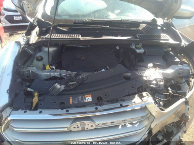 1FMCU0GD1JUC30582 Ford ESCAPE SE
