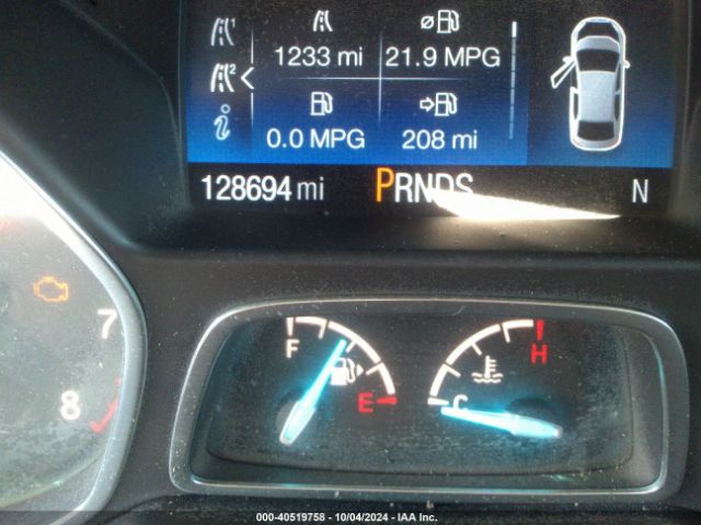 1FMCU0GD1JUC30582 Ford ESCAPE SE