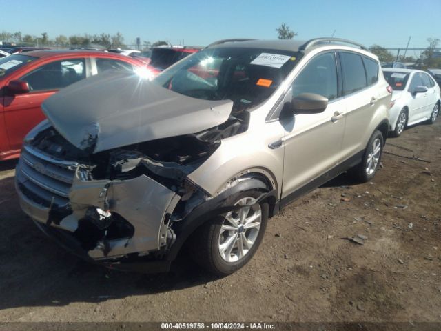 1FMCU0GD1JUC30582 Ford ESCAPE SE