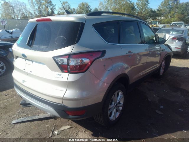1FMCU0GD1JUC30582 Ford ESCAPE SE