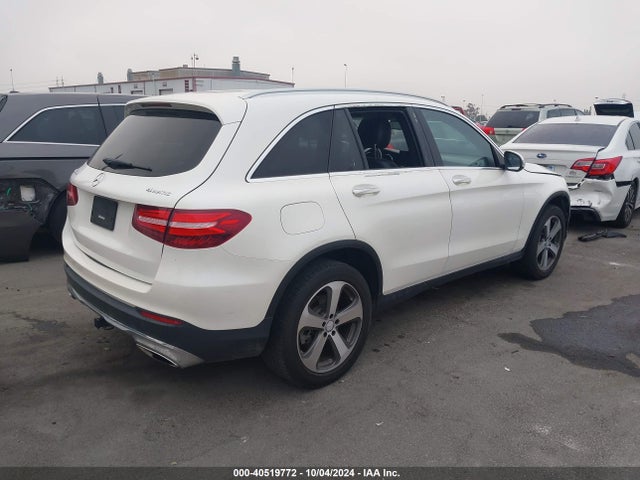 WDC0G4KB1GF088916 Mercedes-Benz Glc 300 4matic