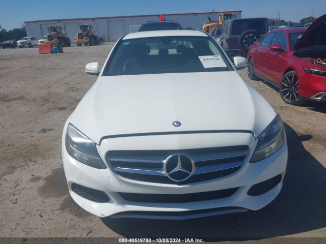 55SWF4JB1FU076156 Mercedes-Benz C 300 Luxury/sport