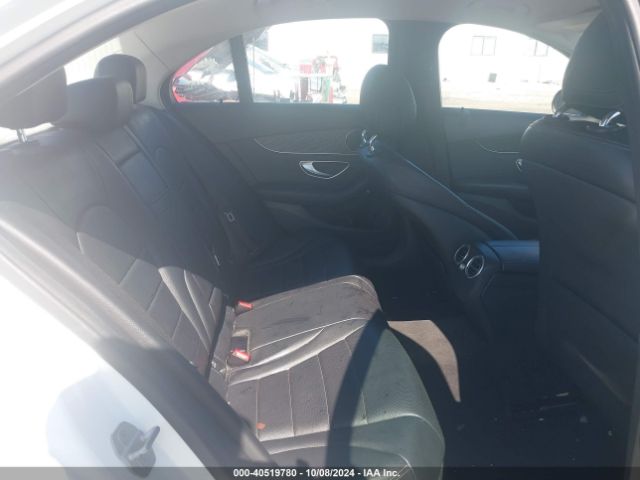 55SWF4JB1FU076156 Mercedes-Benz C 300 Luxury/sport
