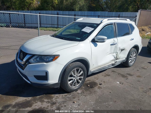 Nissan ROGUE SV 2018 KNMAT2MV7JP525935 Image 2