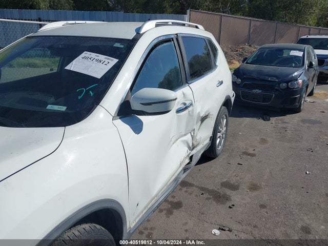 Nissan ROGUE SV 2018 KNMAT2MV7JP525935 Image 6