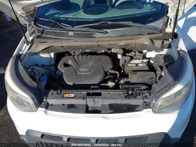 KIA Soul 2014 KNDJN2A22E7097704 Image 10
