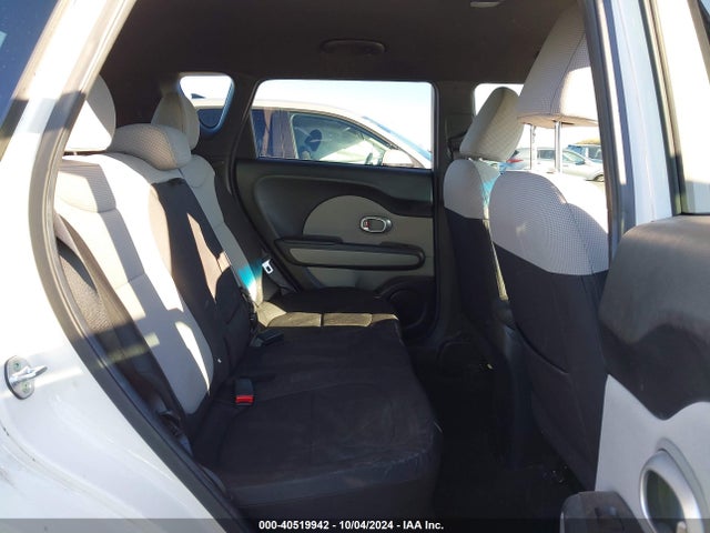KIA Soul 2014 KNDJN2A22E7097704 Image 8