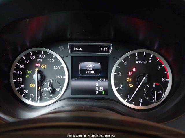 SJKCH5CR8JA048786 Infiniti Qx30 Premium