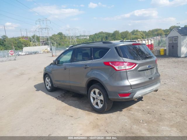 1FMCU9GX7EUE05891 Ford ESCAPE SE