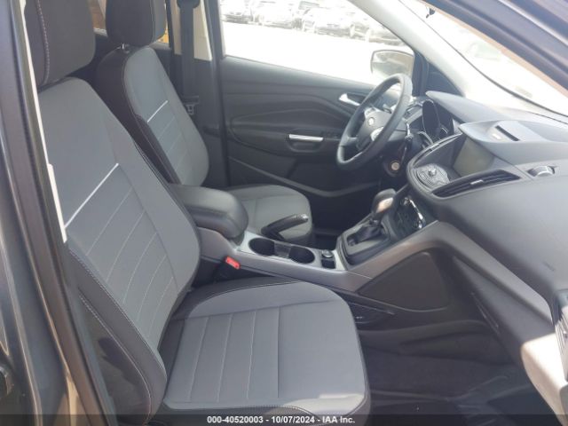 1FMCU9GX7EUE05891 Ford ESCAPE SE