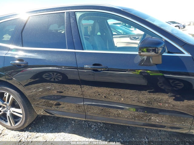 LYV102RKXJB117349 Volvo Xc60 T5 Momentum