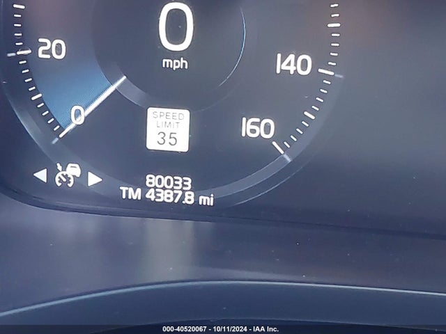 LYV102RKXJB117349 Volvo Xc60 T5 Momentum