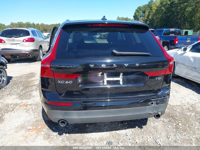 LYV102RKXJB117349 Volvo Xc60 T5 Momentum