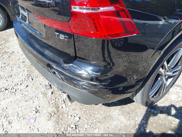 LYV102RKXJB117349 Volvo Xc60 T5 Momentum