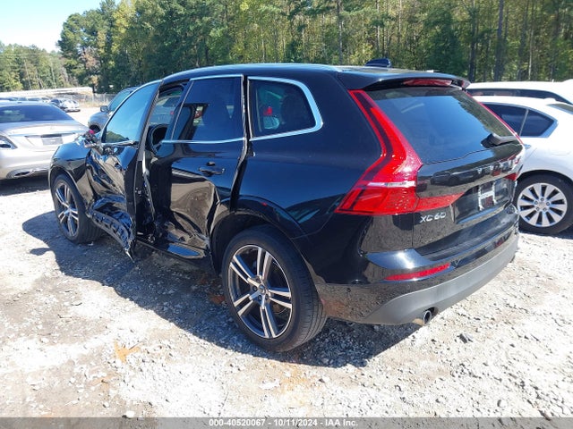 LYV102RKXJB117349 Volvo Xc60 T5 Momentum