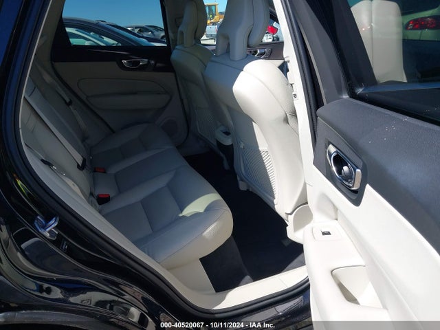 LYV102RKXJB117349 Volvo Xc60 T5 Momentum