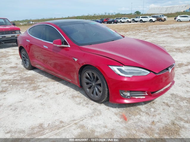 2018 TESLA MODEL S 5YJSA1E28JF270523 Photo 0