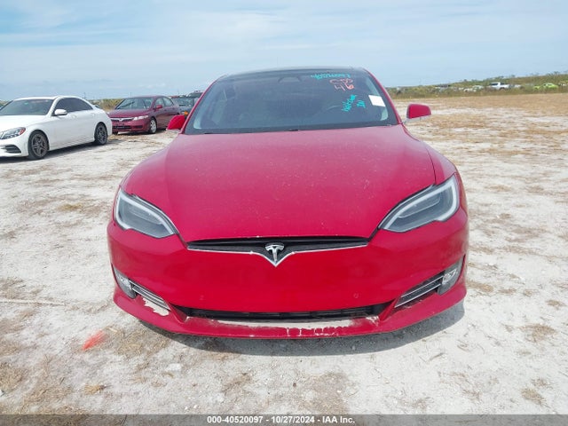 5YJSA1E28JF270523 Tesla Model S 100d/75d/p100d