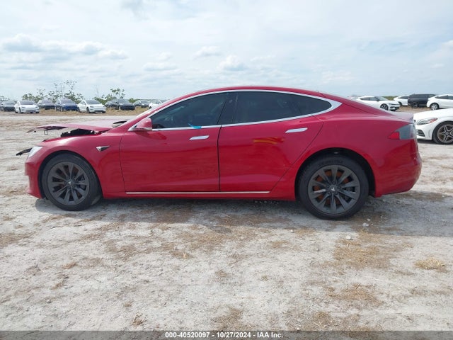 5YJSA1E28JF270523 Tesla Model S 100d/75d/p100d