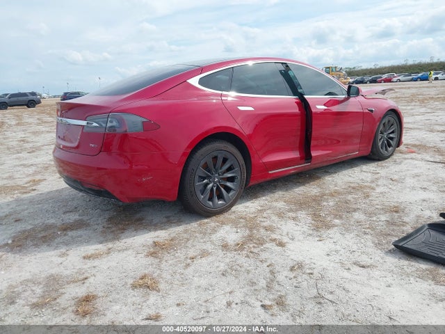 2018 TESLA MODEL S 5YJSA1E28JF270523 Photo 3