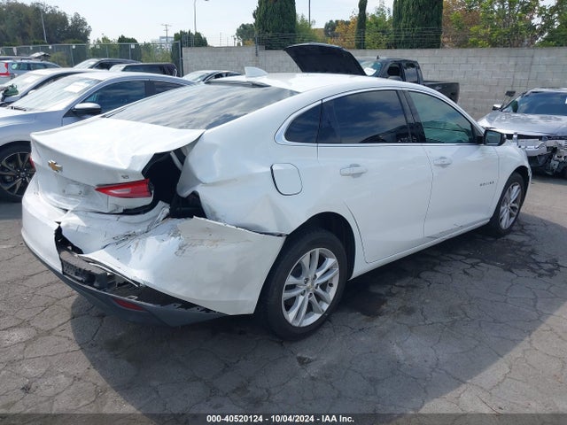 Chevrolet MALIBU LT 2018 1G1ZD5ST8JF140708 Image 4