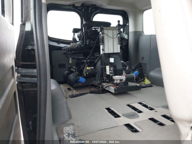 5BZAF0AA6JN853260 Nissan Nv Passenger Nv3500 Hd Sl V8