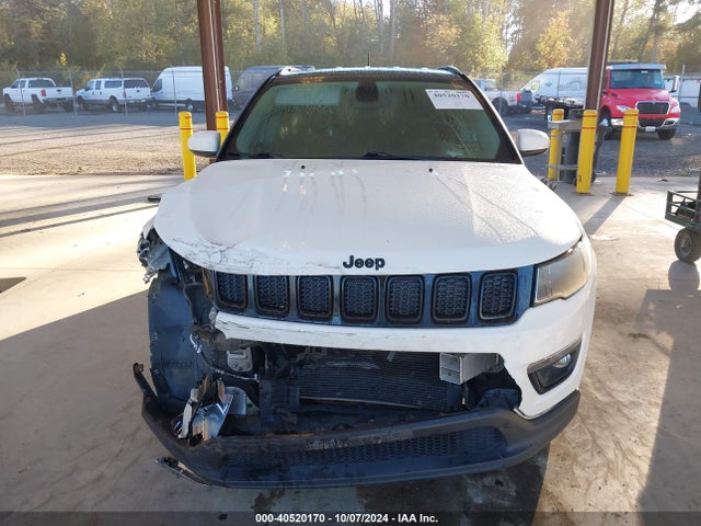 3C4NJCBB6JT501935 Jeep Compass Altitude Fwd