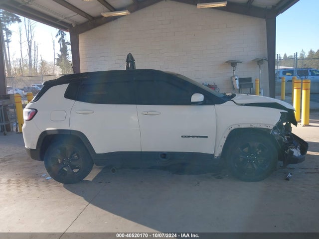 3C4NJCBB6JT501935 Jeep Compass Altitude Fwd