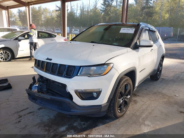 3C4NJCBB6JT501935 Jeep Compass Altitude Fwd