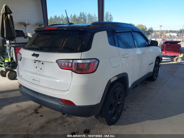 3C4NJCBB6JT501935 Jeep Compass Altitude Fwd