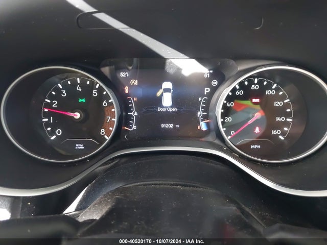 3C4NJCBB6JT501935 Jeep Compass Altitude Fwd