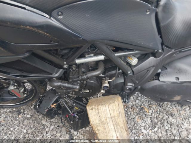 2012 DUCATI DIAVEL ZDM13BLW3CB005875 Photo 8