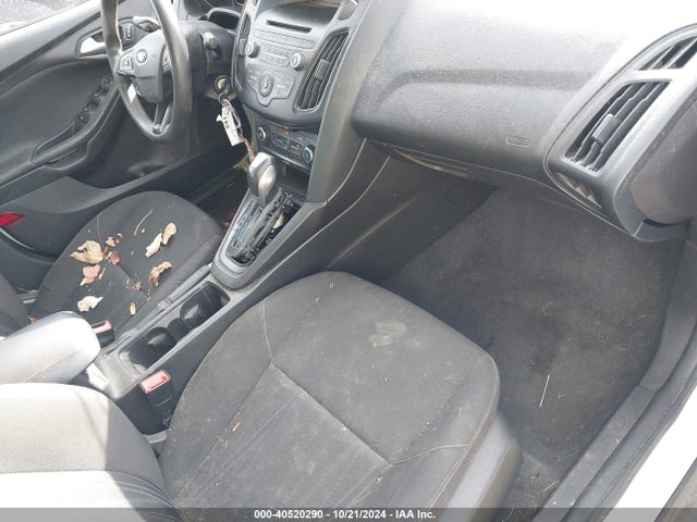 Ford FOCUS SE 2015 1FADP3F25FL226331 Image 5