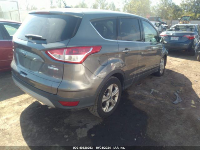1FMCU0GX2EUD42856 Ford ESCAPE SE