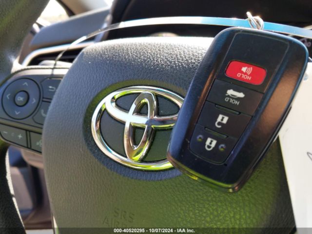 4T1B31HK3JU002777 Toyota Camry Hybrid Le