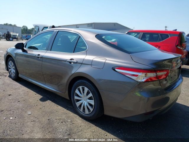 4T1B31HK3JU002777 Toyota Camry Hybrid Le