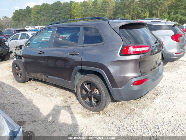 1C4PJLABXHW666918 Jeep Cherokee Altitude Fwd