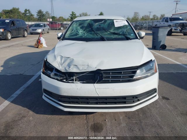 3VW2B7AJ5JM203982 Volkswagen Jetta 1.4t S
