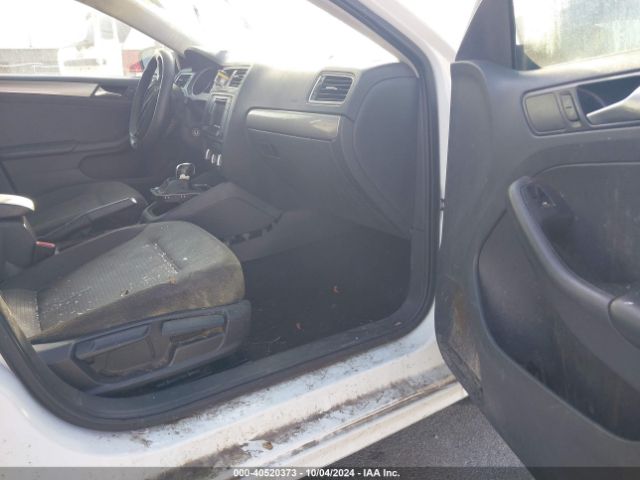 3VW2B7AJ5JM203982 Volkswagen Jetta 1.4t S