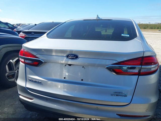 3FA6P0MU3KR202861 Ford Fusion Hybrid Sel