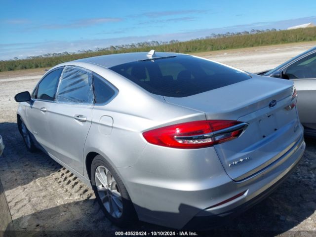 3FA6P0MU3KR202861 Ford Fusion Hybrid Sel