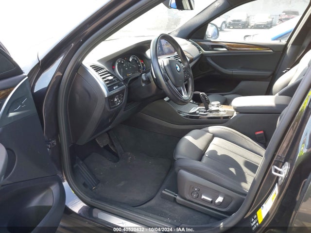 5UXUJ3C56KLG54379 BMW X4 Xdrive30i