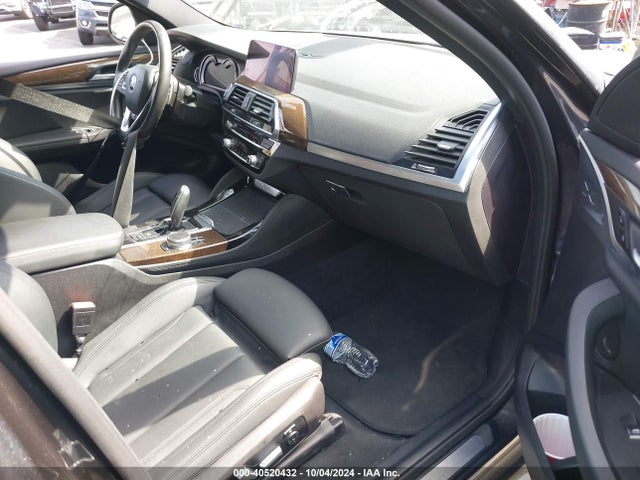 5UXUJ3C56KLG54379 BMW X4 Xdrive30i