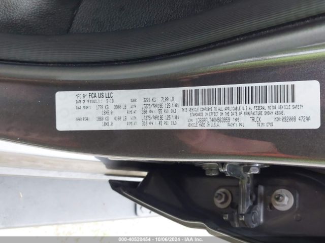1C6SRFLT4KN563959 RAM 1500 Rebel  4x4 5'7 Box