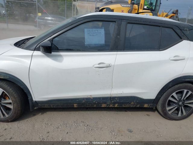 3N1CP5CU2JL509924 Nissan KICKS SV