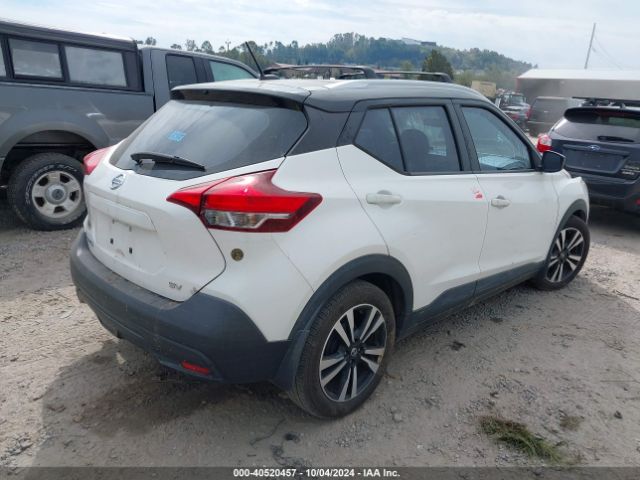 3N1CP5CU2JL509924 Nissan KICKS SV