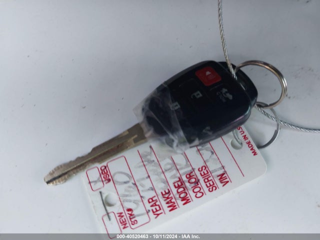 Toyota COROLLA LE 2017 5YFBURHE4HP712207 Image 11