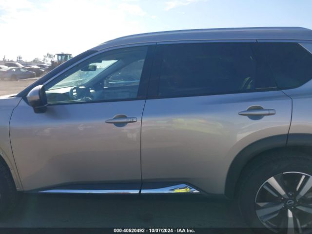 JN8BT3DCXPW103623 Nissan Rogue Platinum Fwd