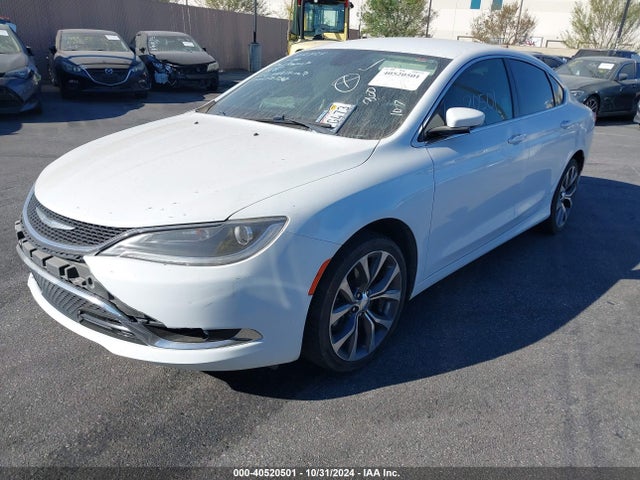 1C3CCCCG2FN647854 Chrysler 200 C