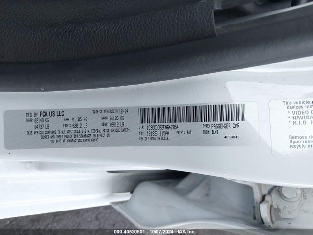 Chrysler 200 C 2015 1C3CCCCG2FN647854 Image 9